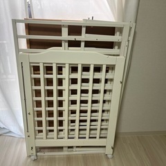 カトージ ベビーベッド タチベッドの画像