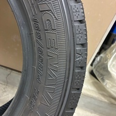 GOODYEAR スタッドレスタイヤ 165/65R14の画像