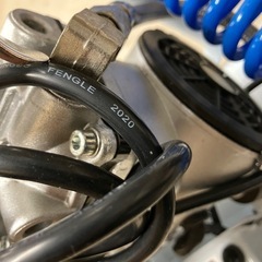 O2507-745 株式会社髙儀 静音オイルレスエアーコンプレッサー ACP-13SLA 最高圧力約0.7MPa タンク容量約13L 2020年製 空気が出る事は確認済み トラスコ製タイヤチャック新品付き 中古の画像