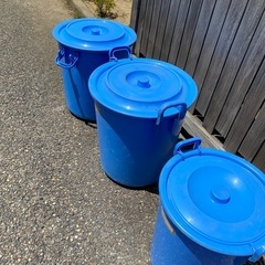 万能桶 漬物桶 YAZAKI　70L 70L 45L ３個セットの画像