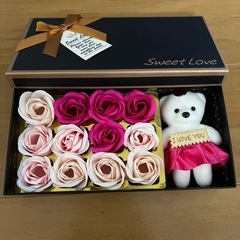 フェイクバラ🌹と🧸クマのお飾りの画像