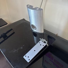 テレビボード ブラックとAVラックの画像