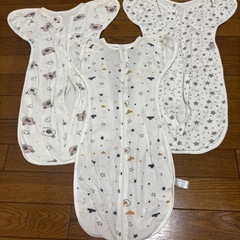 ベビー服4枚+スワドル3枚+肌着5枚の画像