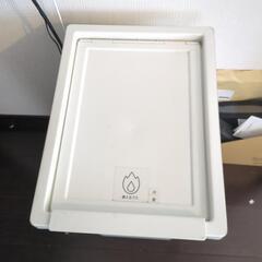 7/29、30まで【洗浄済み】IKEA　ゴミ箱　の画像