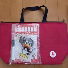 つば九郎保冷剤ホワイトボード付保冷バッグと551保冷バッグ2枚の画像