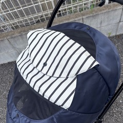 コンビ　ベビーカーの画像