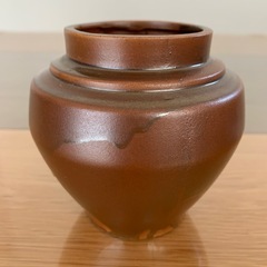 陶製　花びんの画像