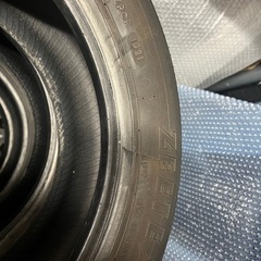 ZEETEX ZT1000 205/55r16　　の画像