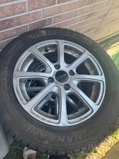 スタッドレス　ホイール付き4本