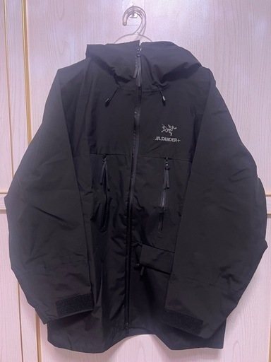 JILSANDER+ x ARC'TERYX コラボ　シェルパーカー