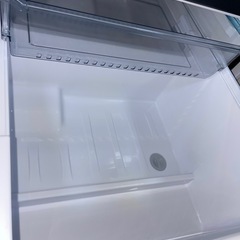 送料・設置込み可　冷蔵庫　286L Haier 2022年【分解クリーニング済み】の画像