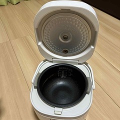 炊飯器の画像