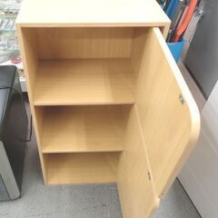 扉付きカラーボックス 3段 幅42cm 奥行30cm 高さ88cm 3段収納 木目調 ナチュラル カラーBOX 札幌 西岡店 の画像