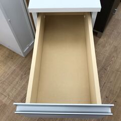 ★リユースのサカイ春日部店★KJ11083  すき間収納棚 ホワイト H85×W25×D56 クリーニング済みの画像