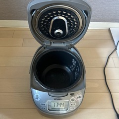 炊飯器　MITSUBISHI 5合炊 の画像