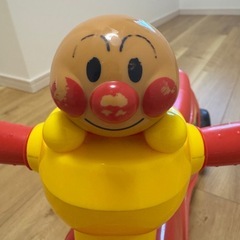 アンパンマン三輪車の画像