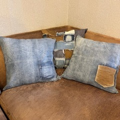 【3種類あります】デニムクッションの画像