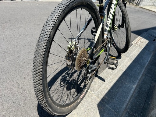 キャノンデール自転車