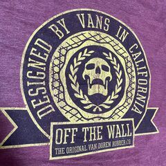 【L】VANS スカルデザイン Tシャツ バーガンディ ヴァンズ バンズ 古着TEEの画像