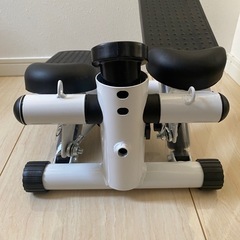 【美品】ステッパー  カウンター&タイマー機能付き 健康器具の画像