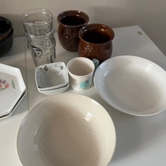 食器の画像