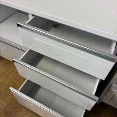 【ジャングルジャングル深井店】★2枚扉システムキッチンボード テイアイアイ ホワイト 白 キッチン家具 家具 クリーニング済 堺市（中区 堺区 東区 西区 南区 北区）和泉市 河内長野市 富田林市 松原市 狭山市 深井 【FU2501】の画像