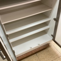リユースマン倉敷、キッチンカウンター、ホワイト、棚、収納の画像
