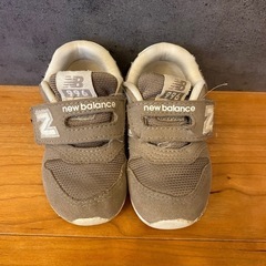 ニューバランス スニーカー 13㎝の画像