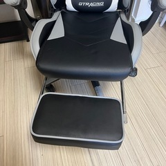 ゲーミングチェアの画像