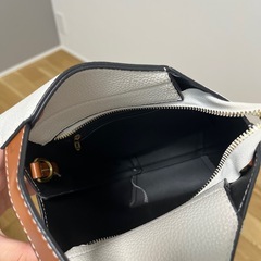 ショルダートートバッグの画像