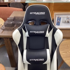 ⭐️春日市⭐️ゲーミングチェア⭐️GTRACING⭐️白色⭐️黒色⭐️リクライニング⭐️定価12,980円⭐️No1870の画像