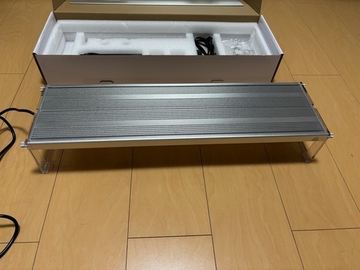 水槽ライトWEEK AQUA FLARE UVA L600 PRO RGB-UV (コハク) 松橋