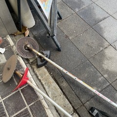 エンジン草刈機　マキタ他 2台の画像