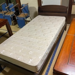 シングルベッドの画像