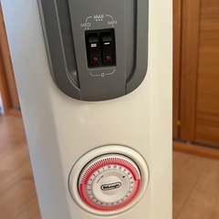 デロンギ オイルヒーターの画像