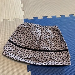 べべ　秋冬　スカート　90の画像