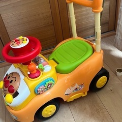 アンパンマンコンビカーの画像