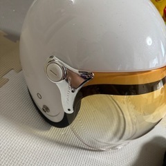 ヘルメットの画像