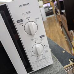J318 ★天板に小凹み庫内使用感有り★2019年製★60Hz専用★TOSHIBA★電子レンジ★MFM-S17A-60HZ(W)の画像