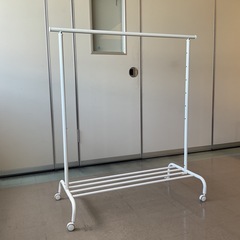 【府中市再生家具】No.269 
パイプハンガーラックの画像