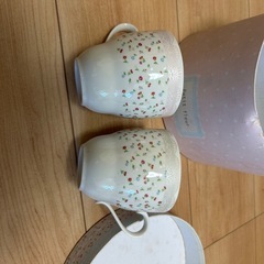 ティーカップ2個セットの画像