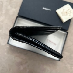 BEAUTY&YOUTH 革財布の画像