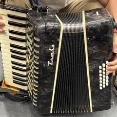 ①楽器第一弾　アコーディオン　ブラックの画像