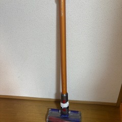 ダイソンdyson掃除機ヘッドのみ故障　専用台付の画像