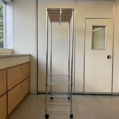 【府中市再生家具】No.271 スチールラック（天板あり）の画像