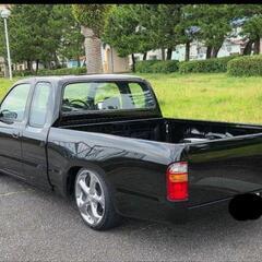 4独エアサス公認！車検付即乗り！黒でキマり物のニューハイ！トヨタハイラックスの画像
