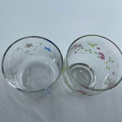 コップ2個の画像