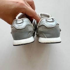  New Balance 574 グレー スニーカー　14㎝の画像