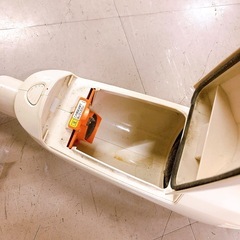【売約済】makita マキタ 充電式クリーナー 紙パック式 コードレス掃除機 充電器なしの画像