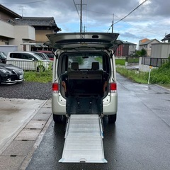 総額14.0万円★福祉車両スローパー★車椅子移動車★キーレス★平成25年式 ダイハツタント スローパーリヤシート付仕様(L375S改)16.4万キロ 車検令和8年5月ベージュの画像